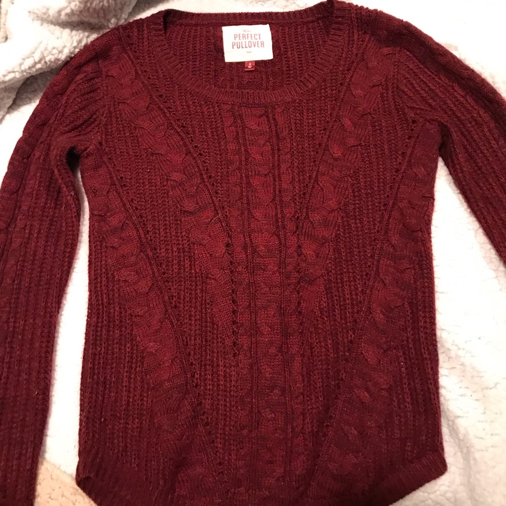 Pull over sweater